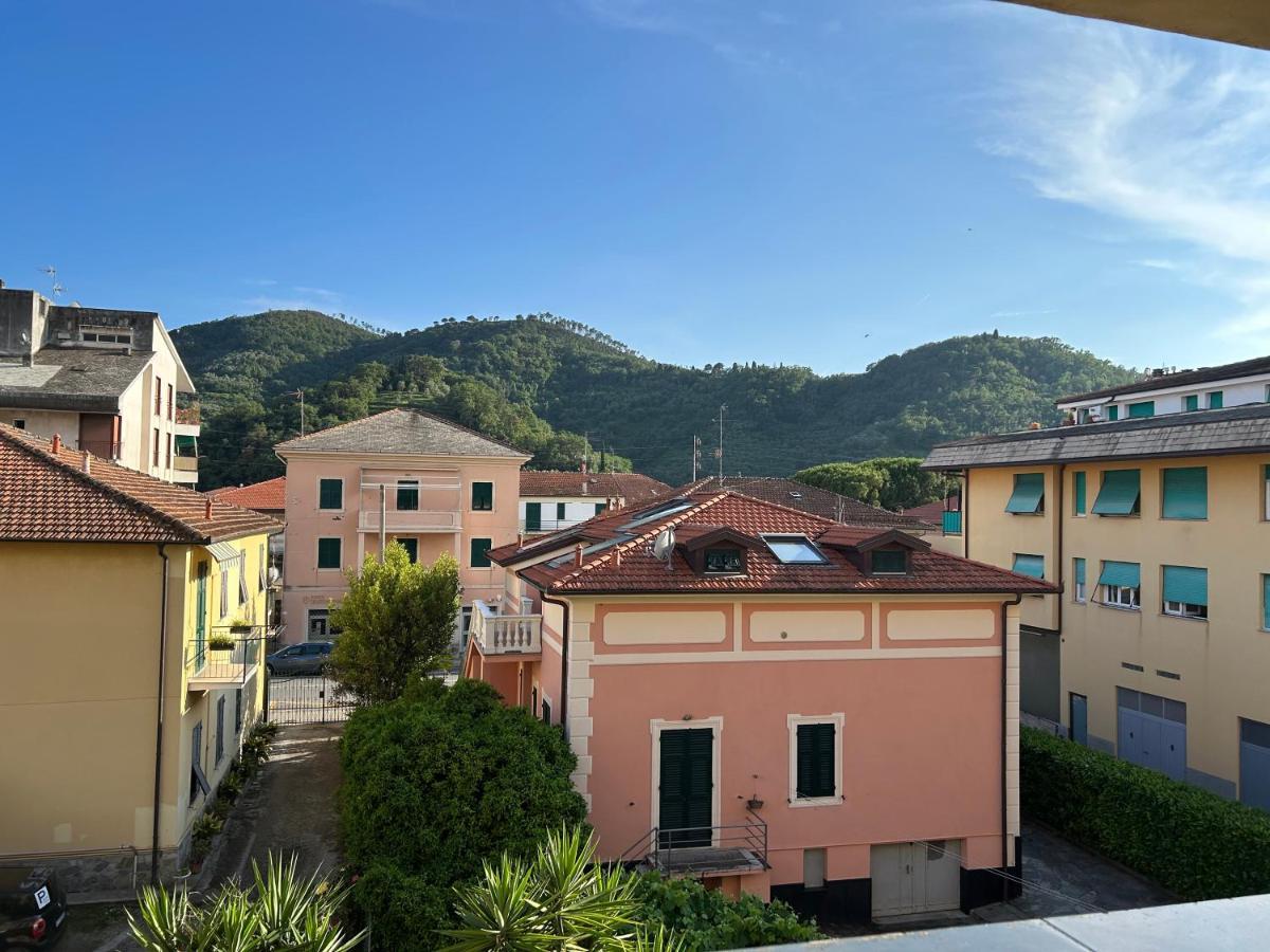 Ampio Trilocale Con Posto Auto Villa Sestri Levante Exteriör bild