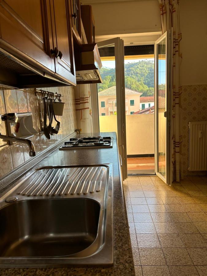 Ampio Trilocale Con Posto Auto Villa Sestri Levante Exteriör bild