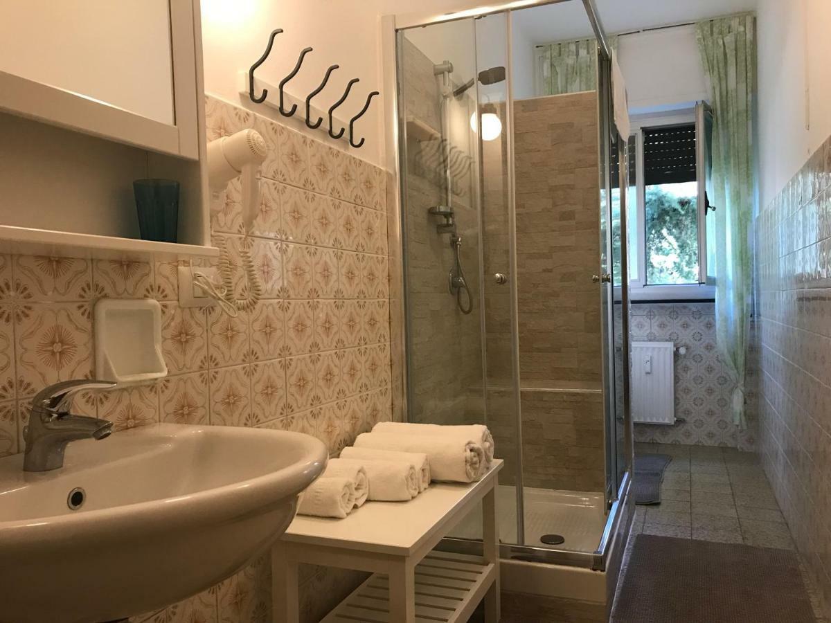 Ampio Trilocale Con Posto Auto Villa Sestri Levante Exteriör bild